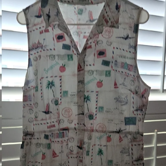 Sleeveless Postcard Printed Dress - Picture 3 of 7